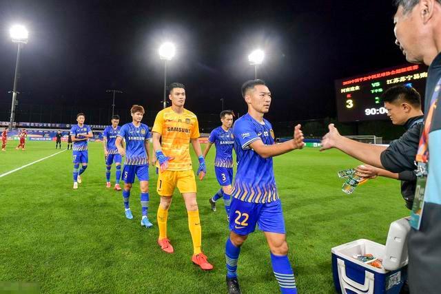 威斯布鲁克五年四次场均三双，收获多项荣誉